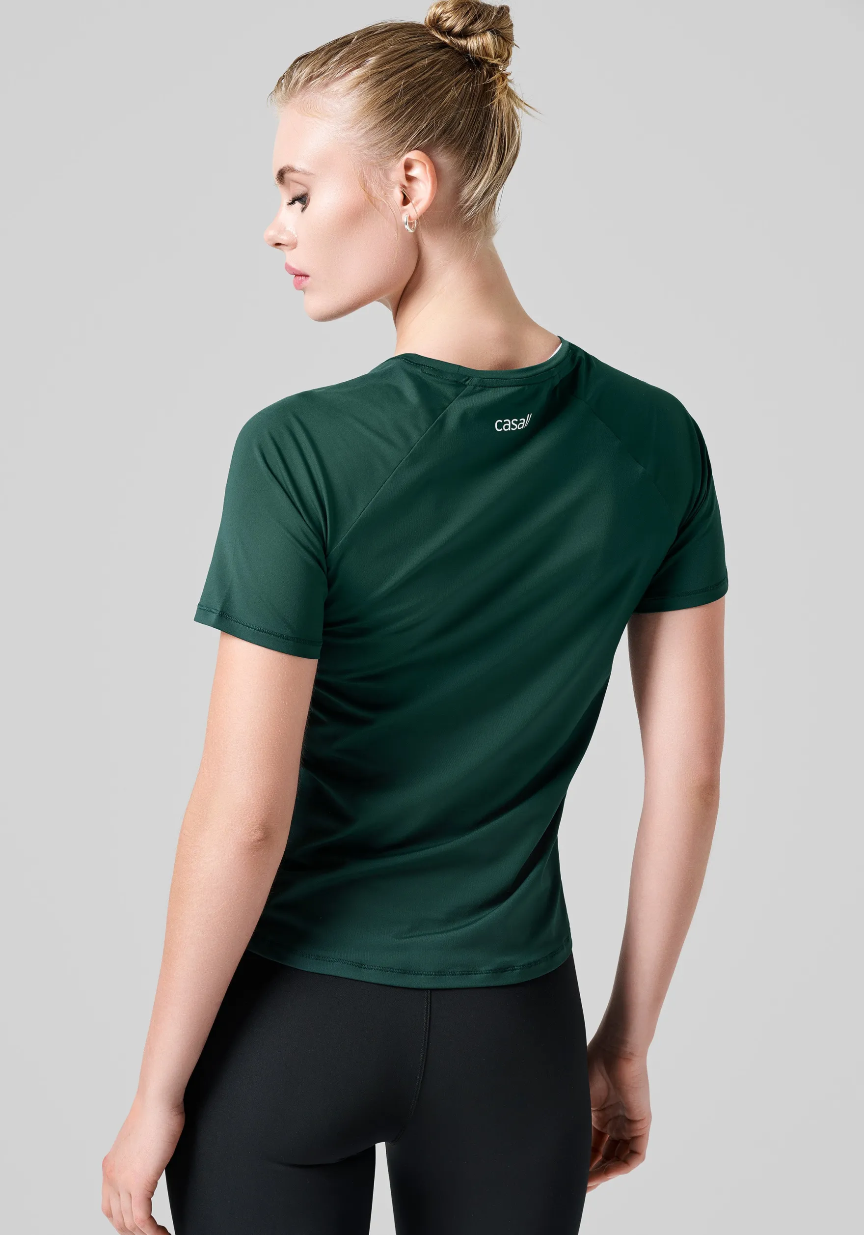 Outlet Essential Tee - T-Skjorter