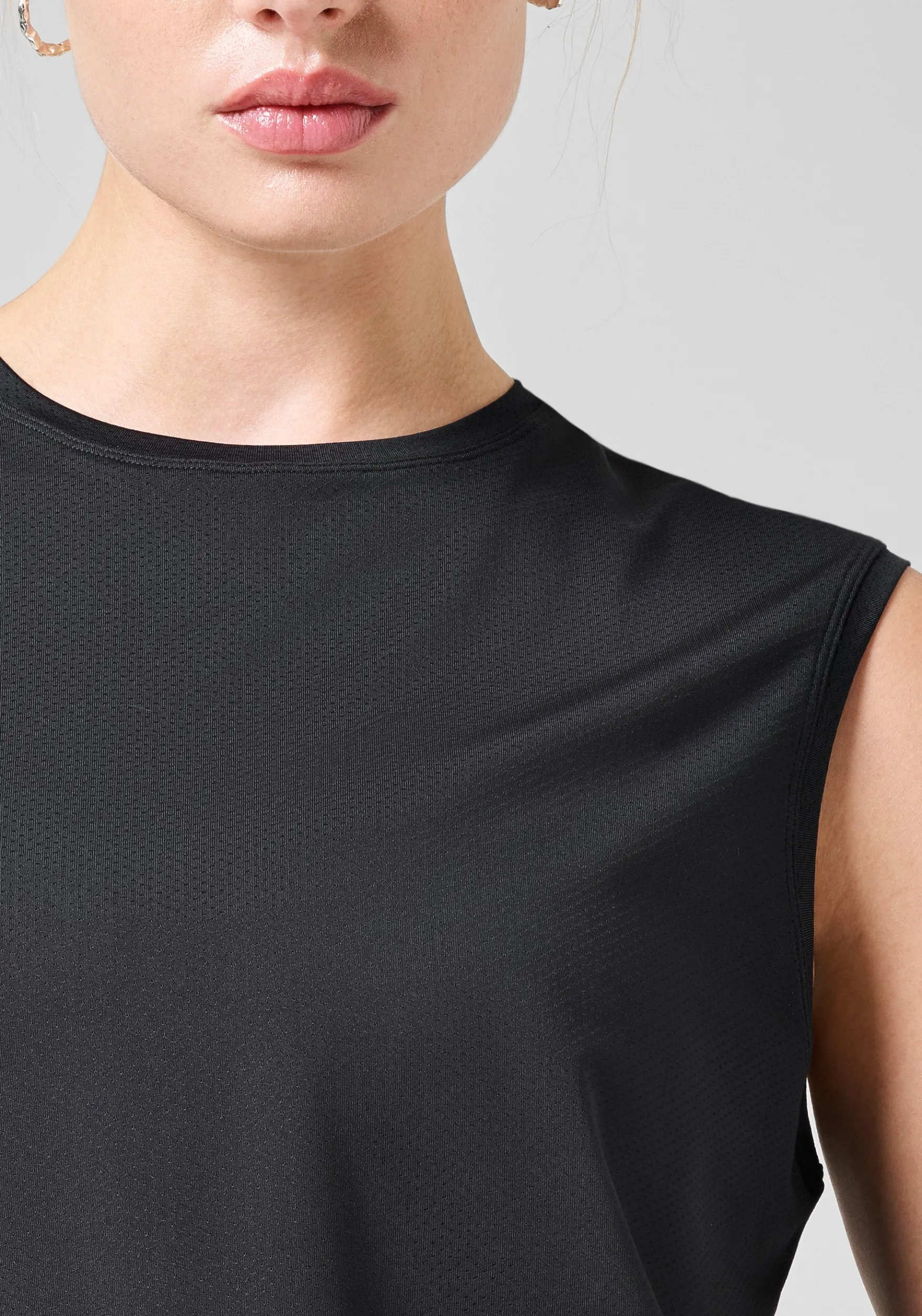 Clearance Laser Mesh Muscle Tank - Singleter